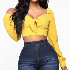 Long sleeve crop top